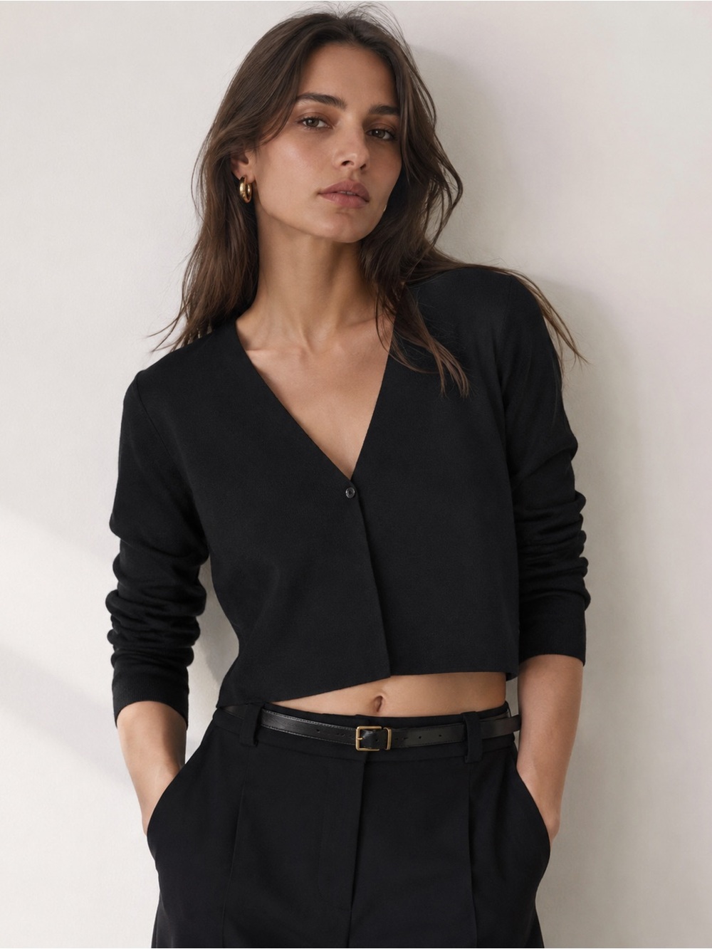🌺 COS Lightweight One-Button Cropped Cardigan